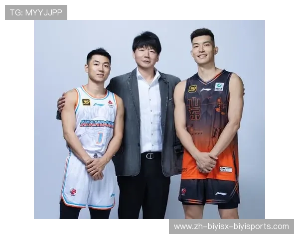 山东足球队教练也参与CBA？跨界现象再观察