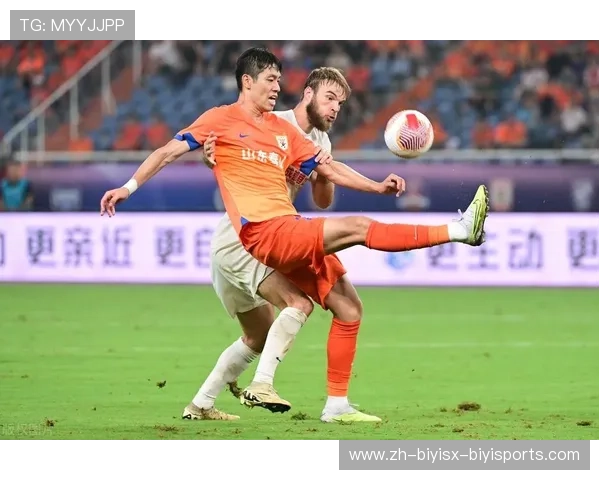 足球赛事中的明星球员与战术执行